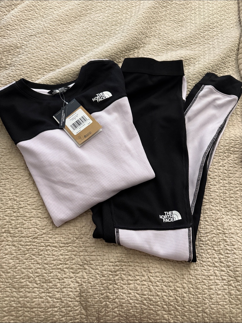 North Face teen Black & Light Purple Two-Tone Thermal Leggings Set - 14/16 XL